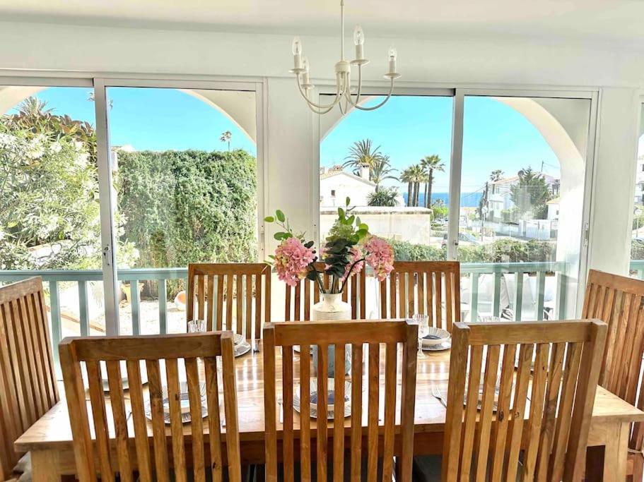 Villa Capitano -Seaviews -4 Bedrooms - La Cala 라칼라데미야스 외부 사진